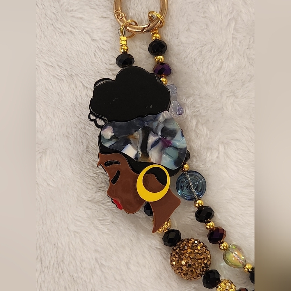 Colorful Beaded Bag Chain with African American Woman Pendant Bag Charm - Picture 2 of 6